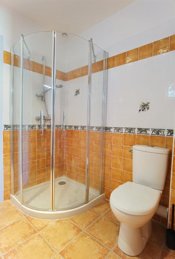 Le Clos Des Consuls Tarascon Ngoại thất bức ảnh