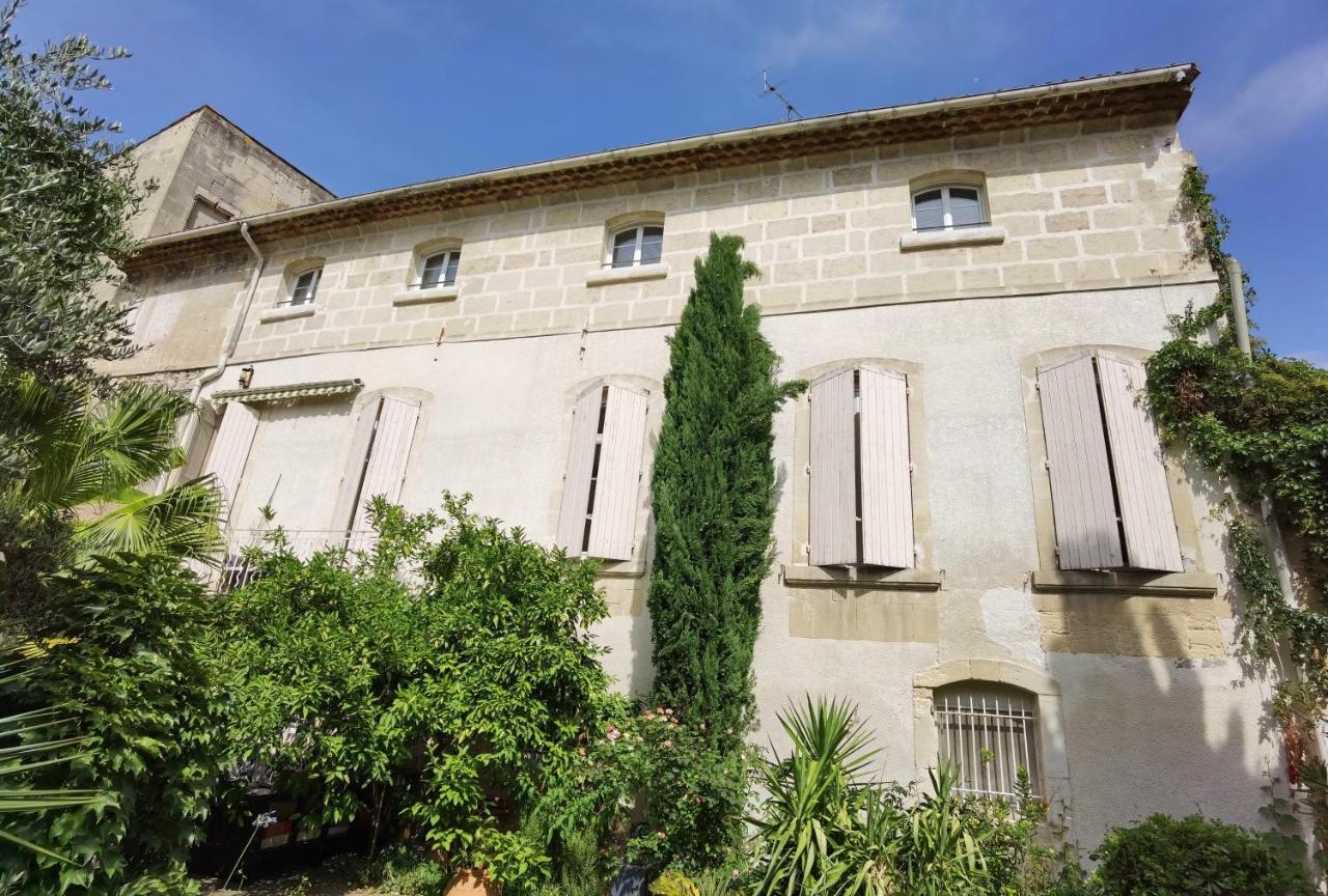Le Clos Des Consuls Tarascon Ngoại thất bức ảnh